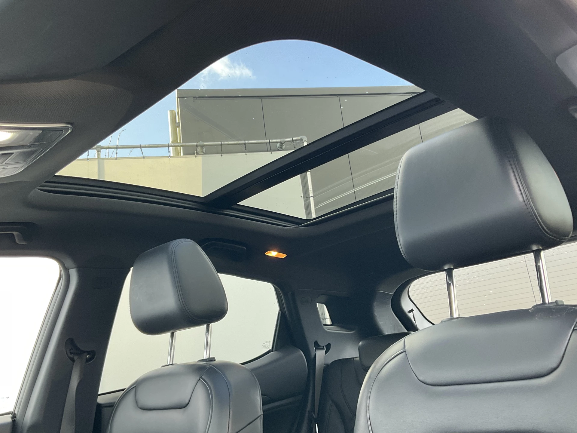 Hoofdafbeelding Seres 3