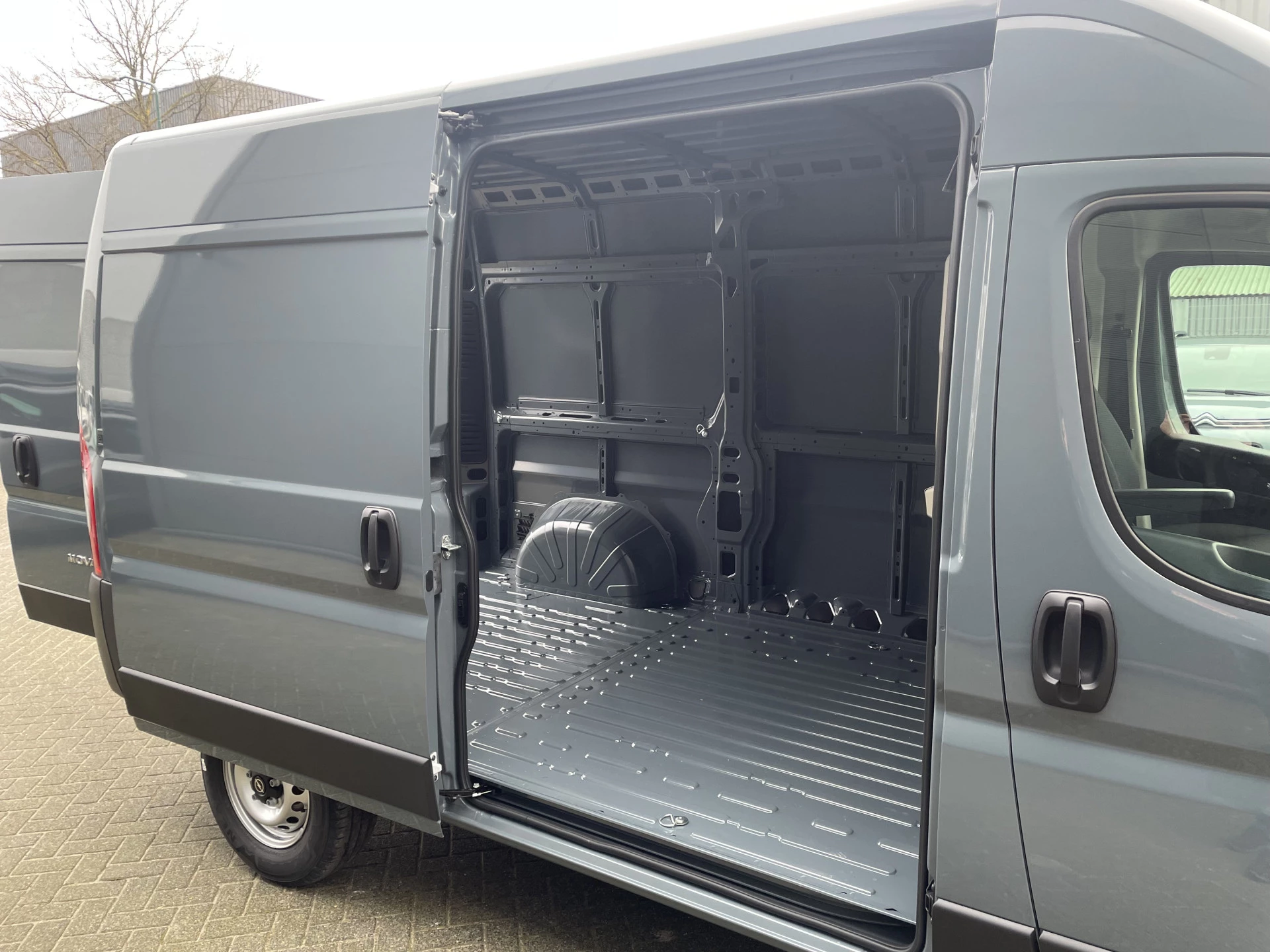 Hoofdafbeelding Opel Movano