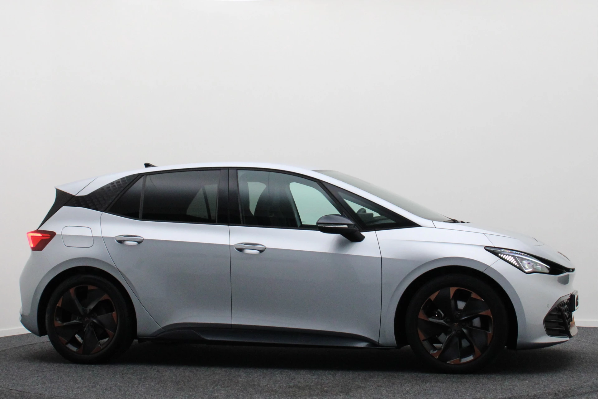 Hoofdafbeelding CUPRA Born