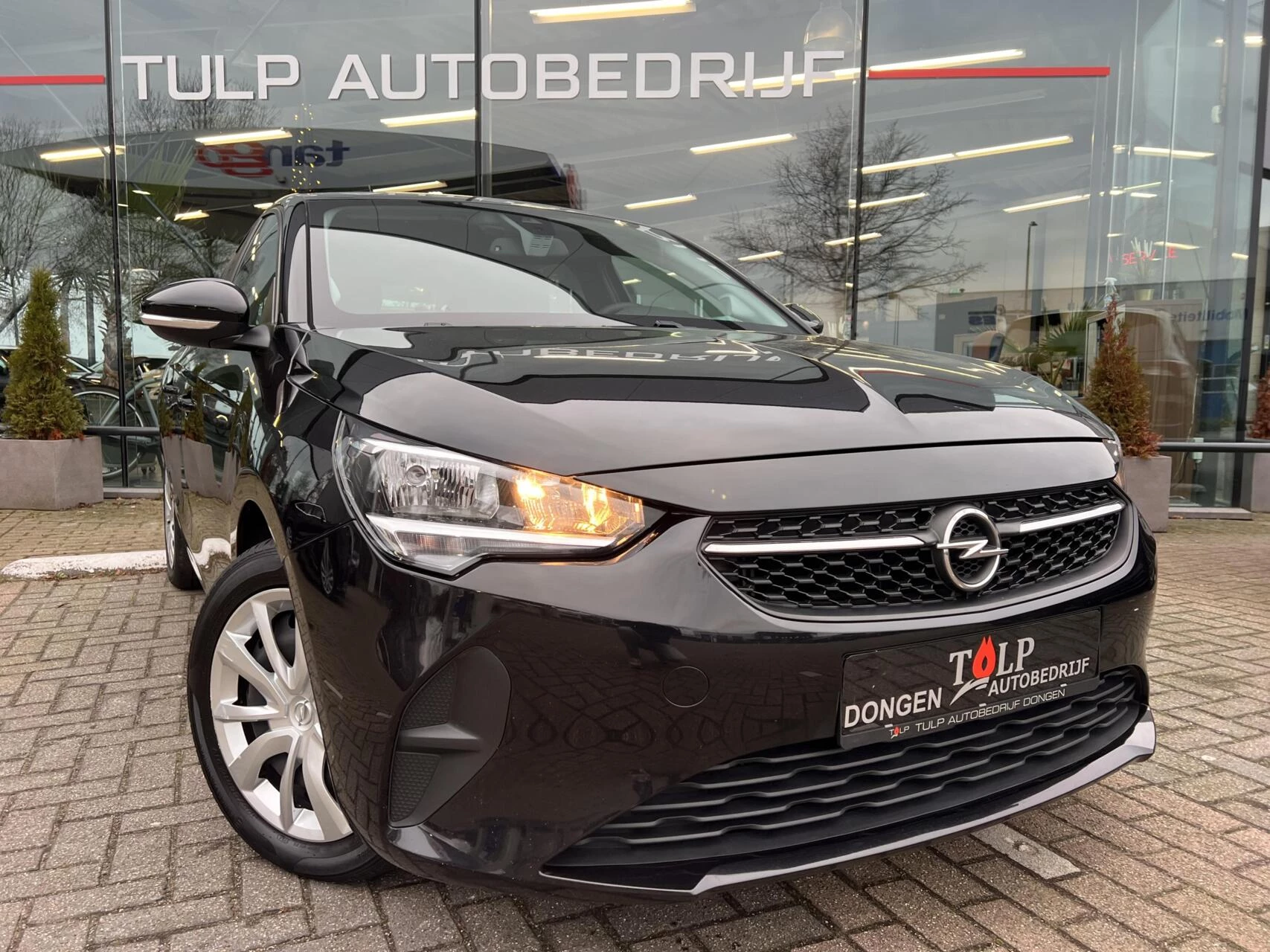 Hoofdafbeelding Opel Corsa