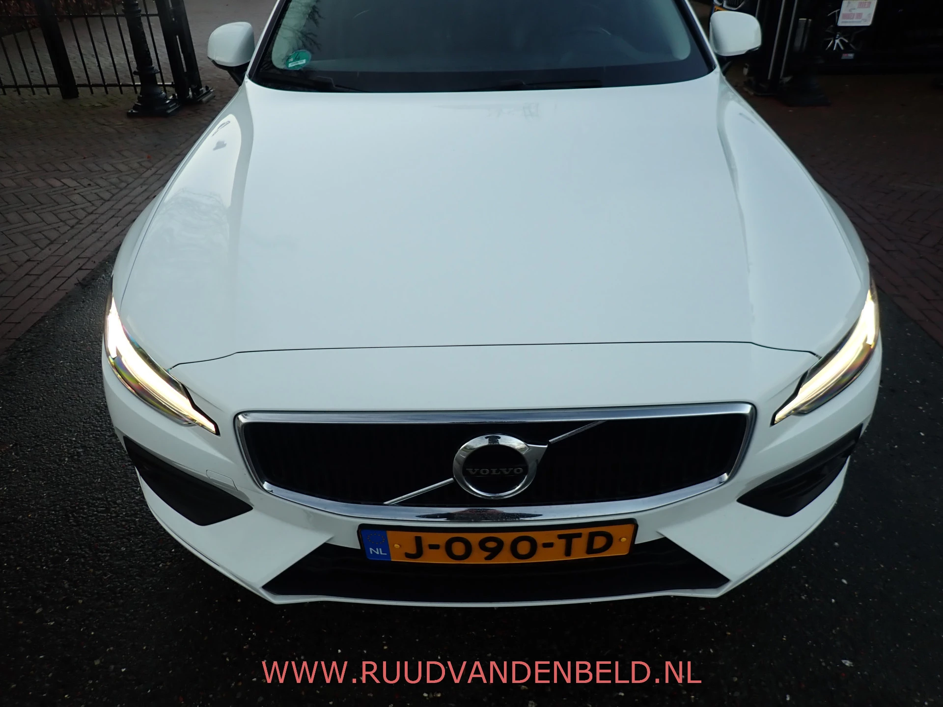 Hoofdafbeelding Volvo V60