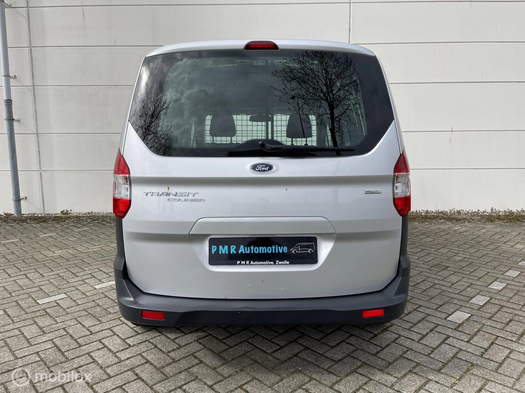 Hoofdafbeelding Ford Transit Courier