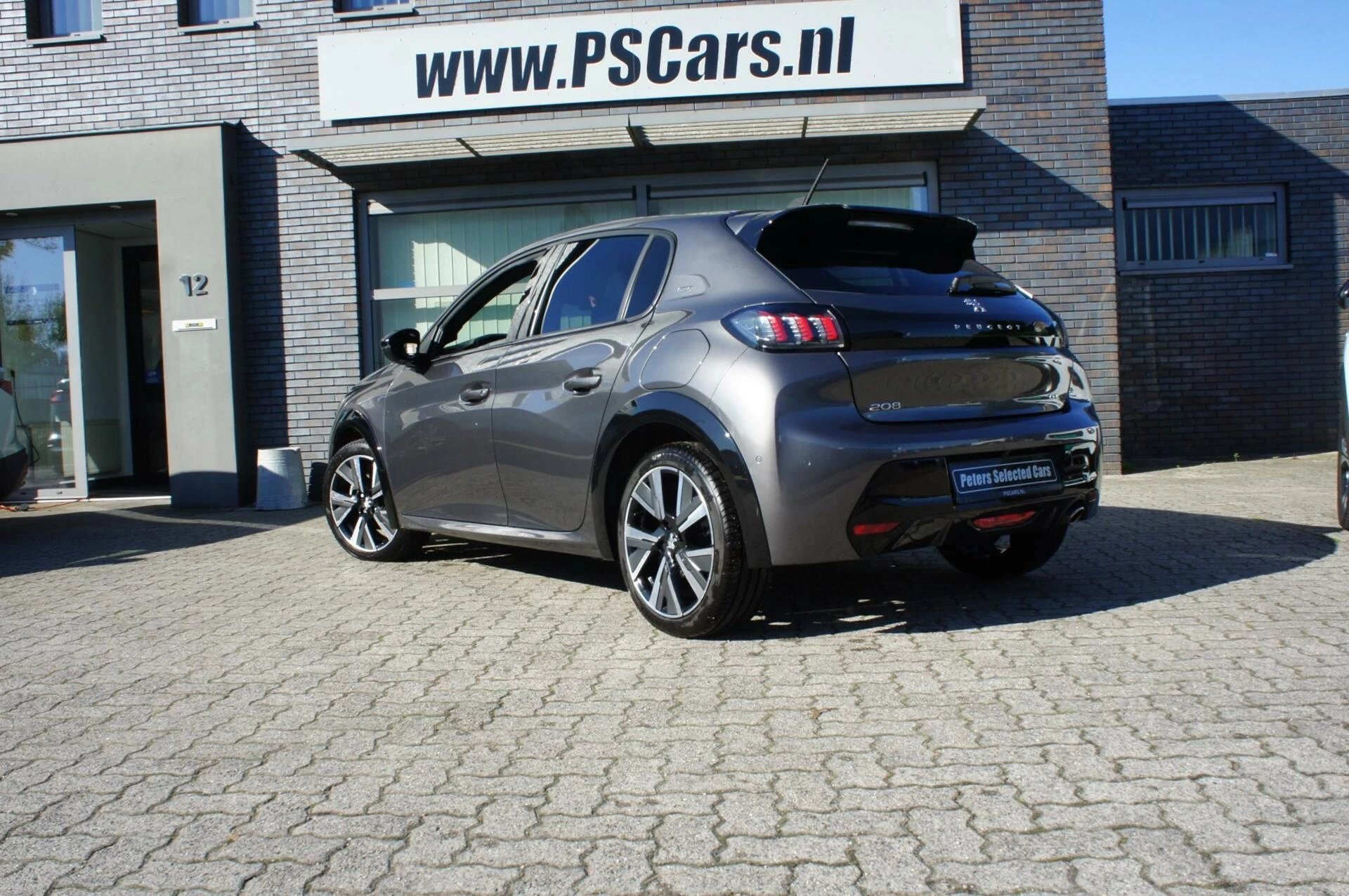 Hoofdafbeelding Peugeot 208