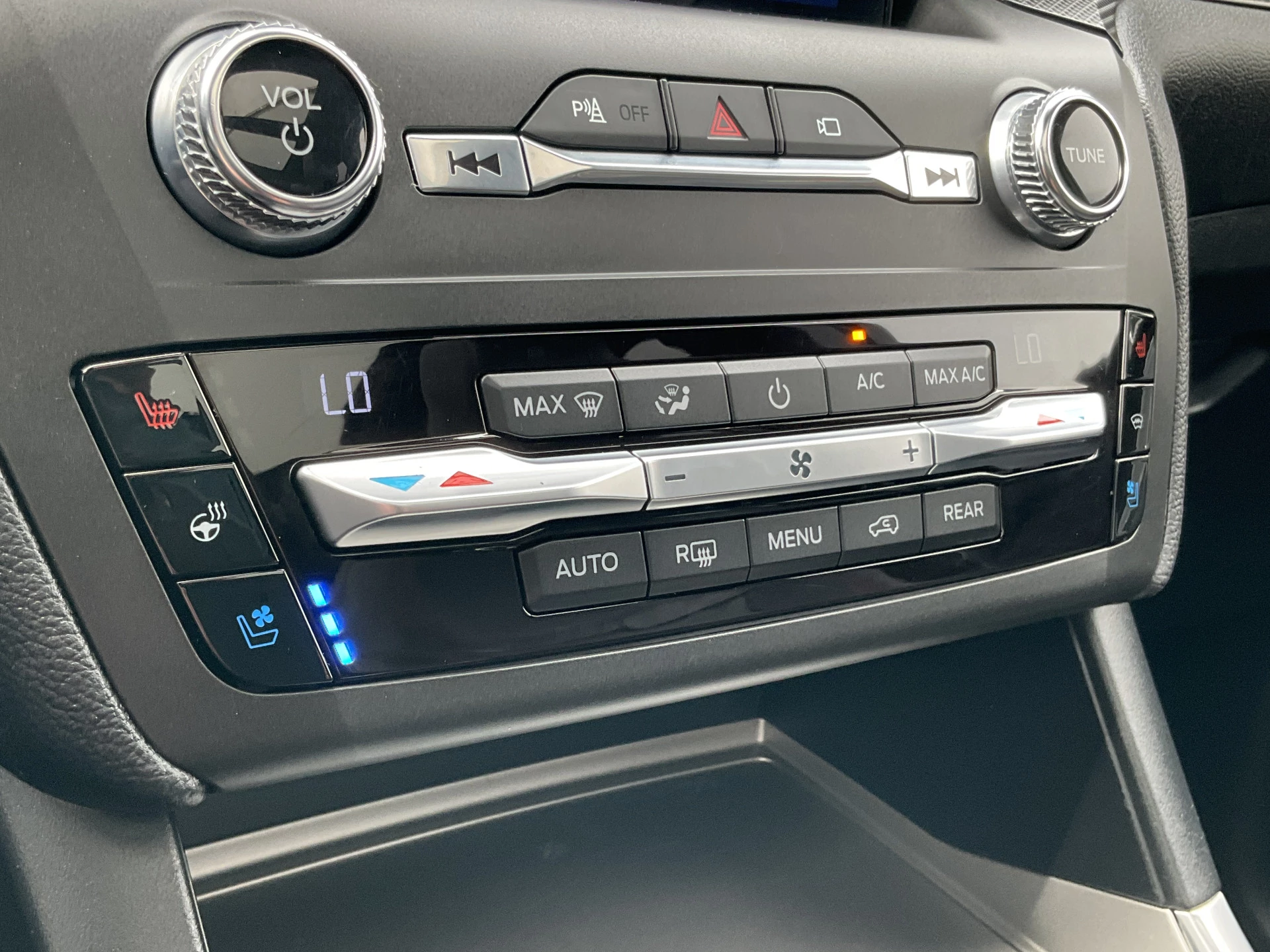 Hoofdafbeelding Ford Explorer
