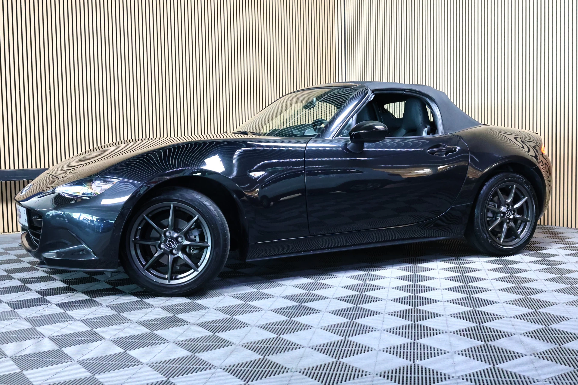 Hoofdafbeelding Mazda MX-5