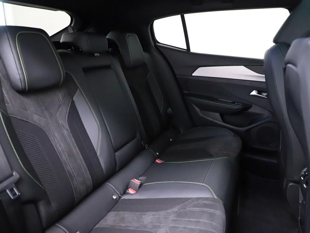 Hoofdafbeelding Peugeot 408