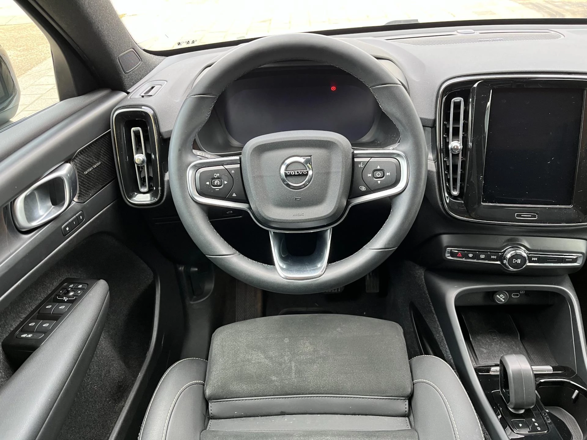 Hoofdafbeelding Volvo C40