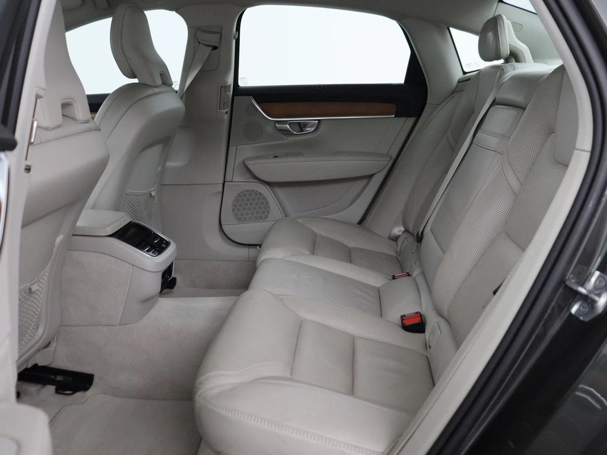 Hoofdafbeelding Volvo S90