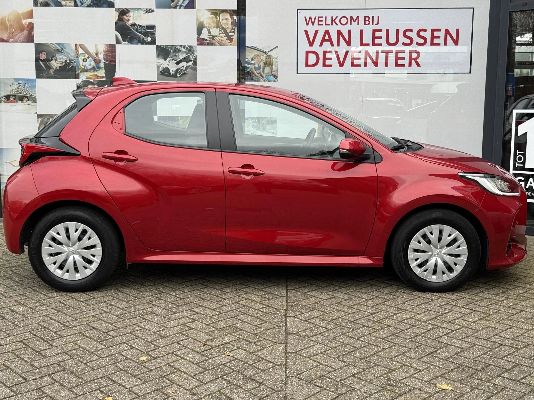 Hoofdafbeelding Toyota Yaris
