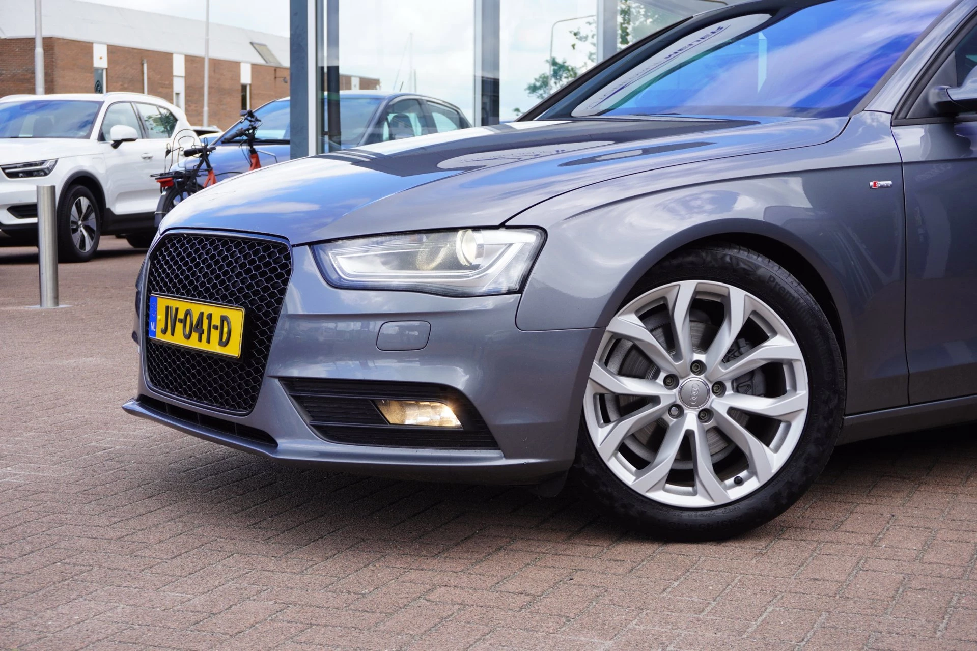 Hoofdafbeelding Audi A4