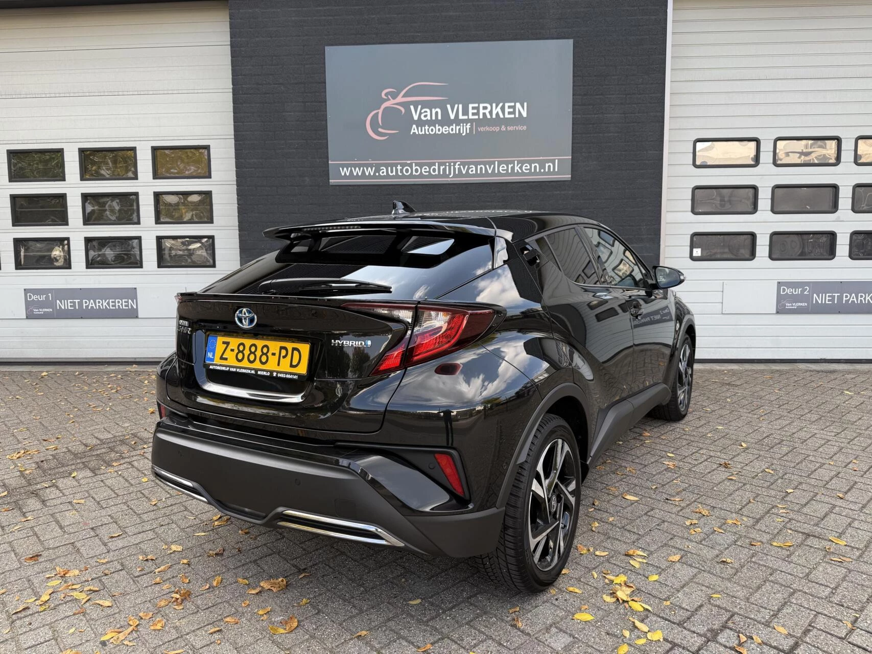 Hoofdafbeelding Toyota C-HR