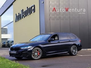 Hoofdafbeelding BMW 5 Serie BMW 5 Serie Touring 530e xDrive Business Edition Plus M-Sport | Comfort stoelen | Driving ass. pro | Head-up | Laser LED