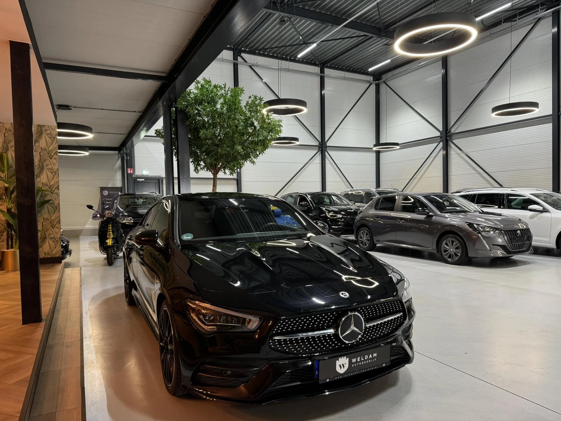 Hoofdafbeelding Mercedes-Benz CLA