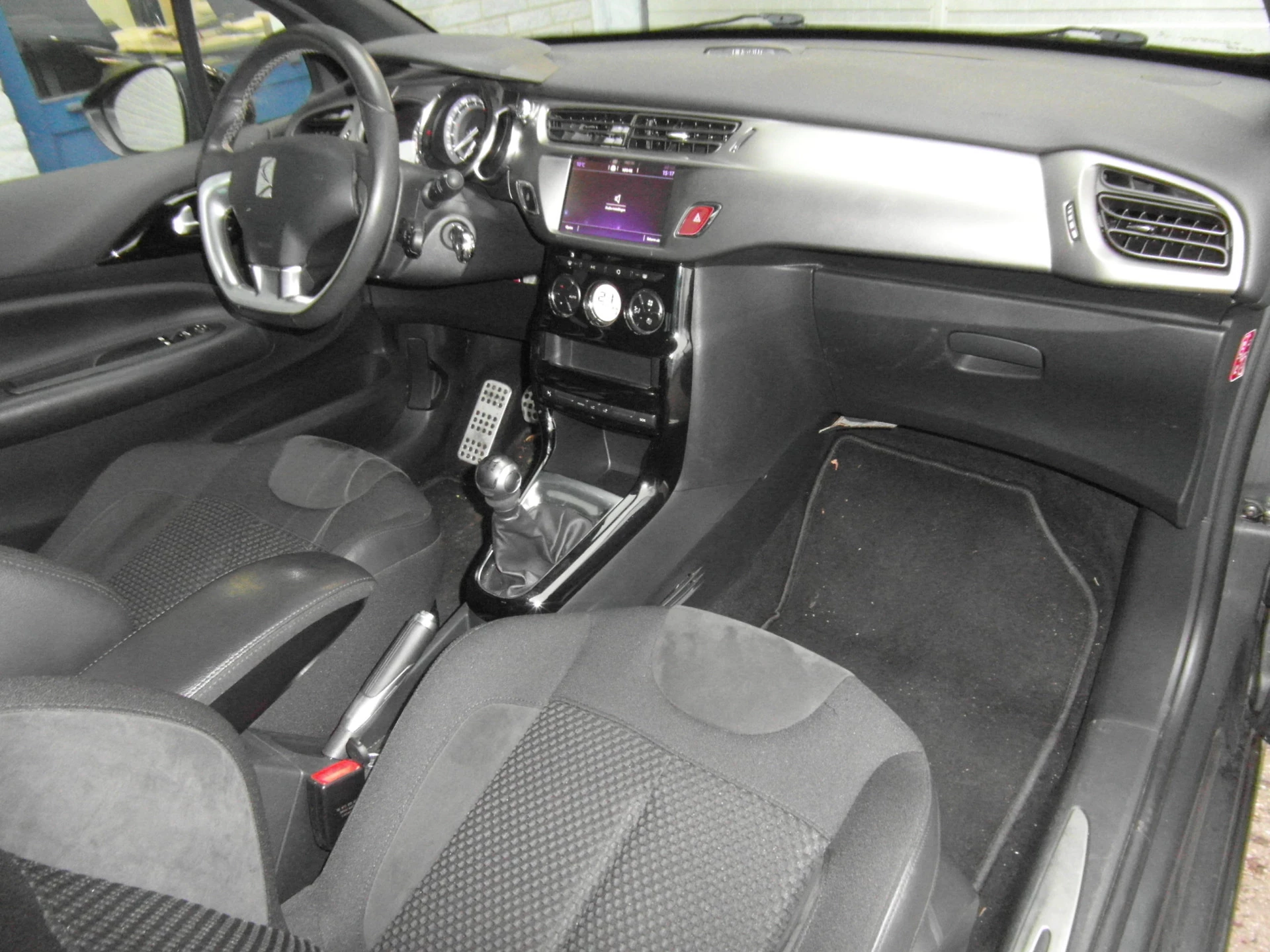 Hoofdafbeelding DS DS 3