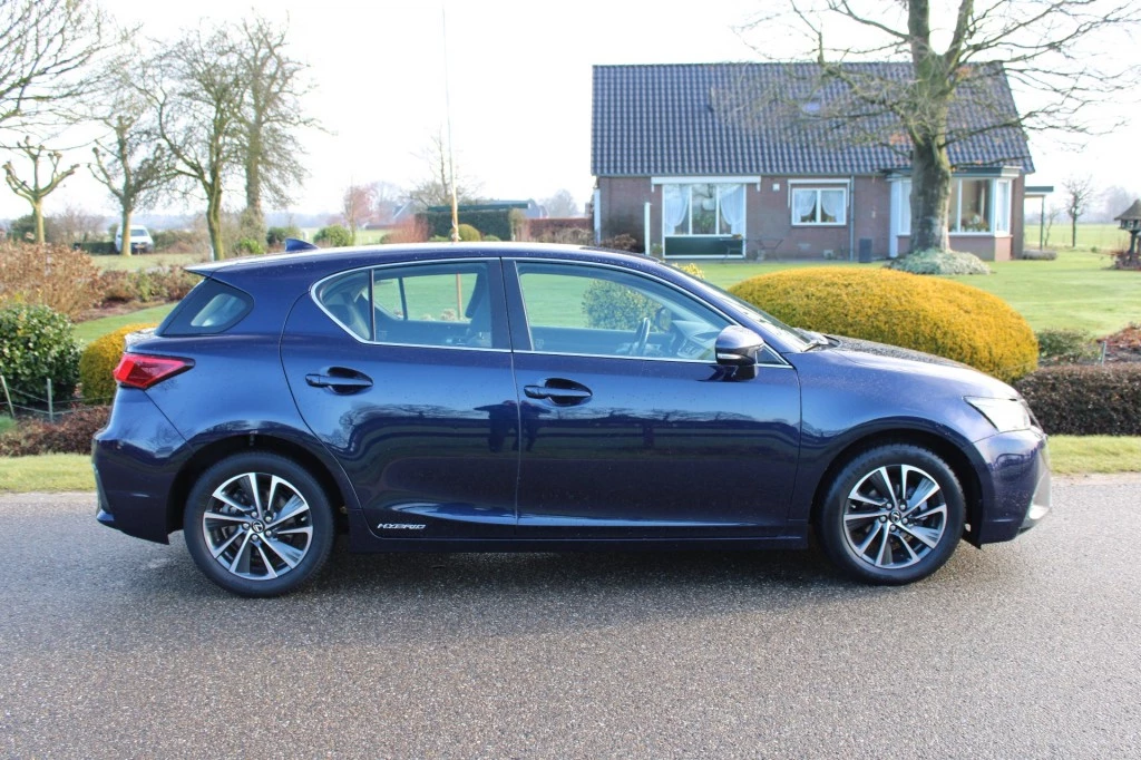 Hoofdafbeelding Lexus CT