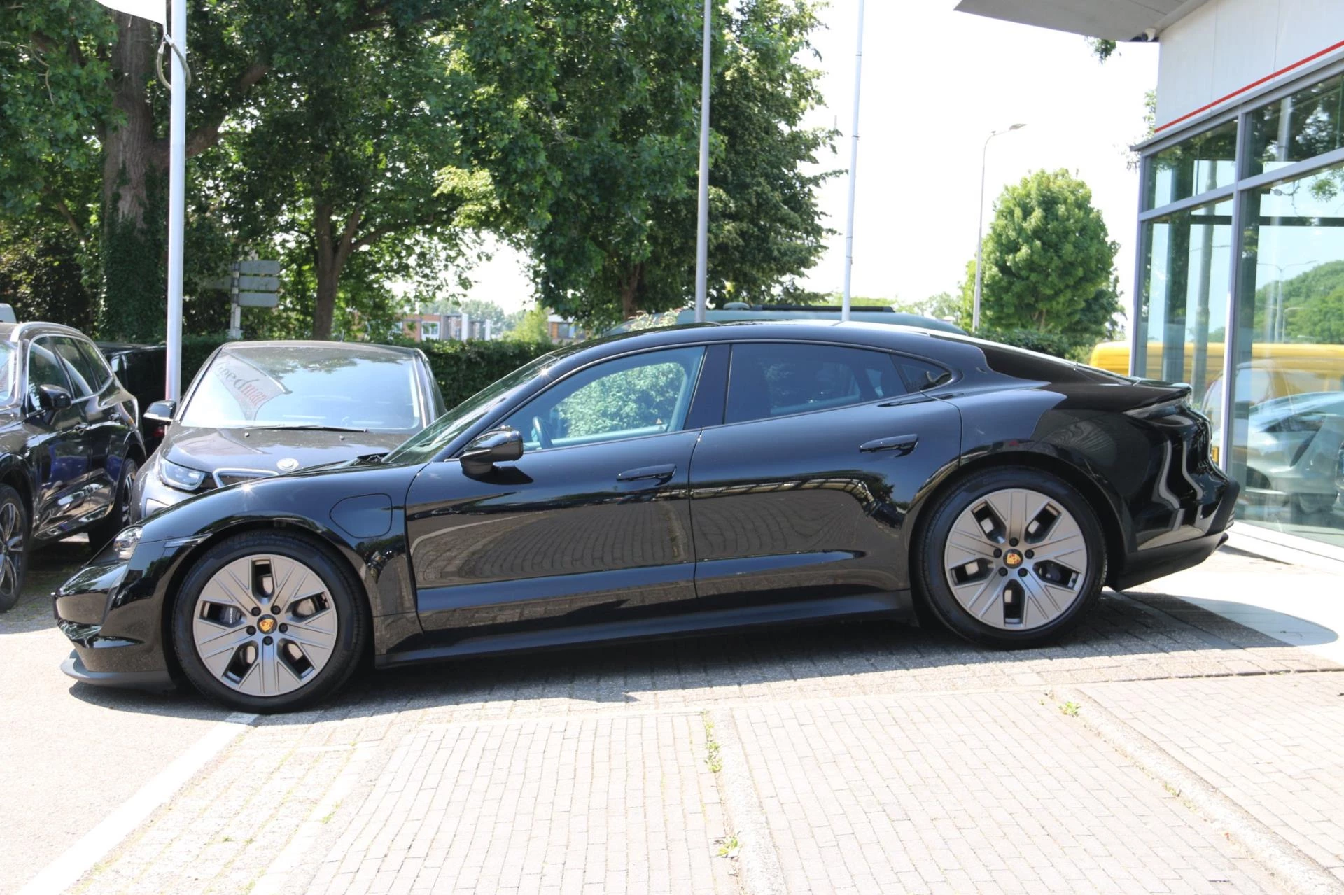 Hoofdafbeelding Porsche Taycan