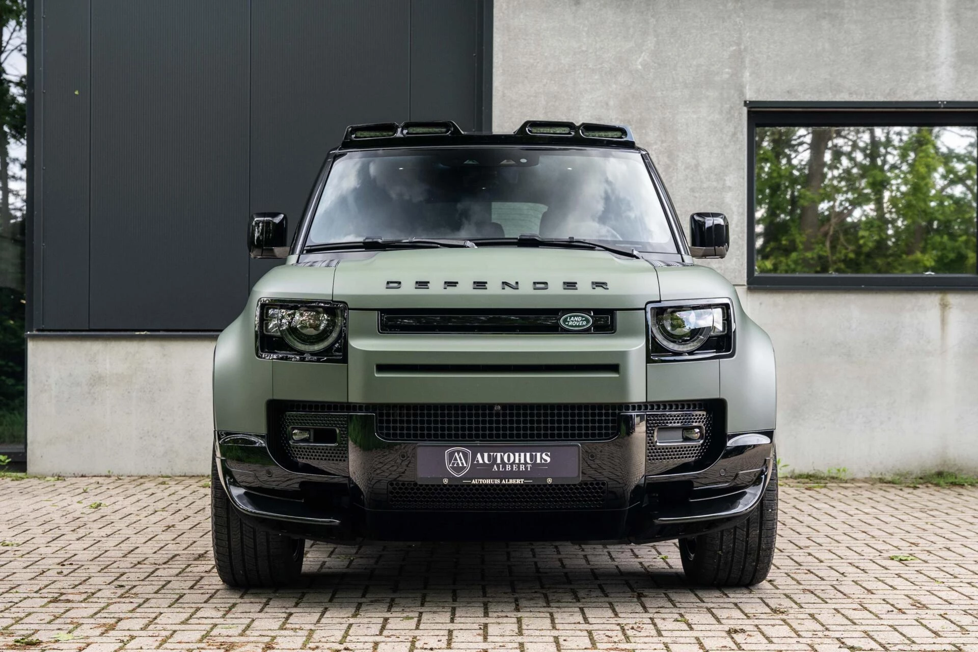 Hoofdafbeelding Land Rover Defender