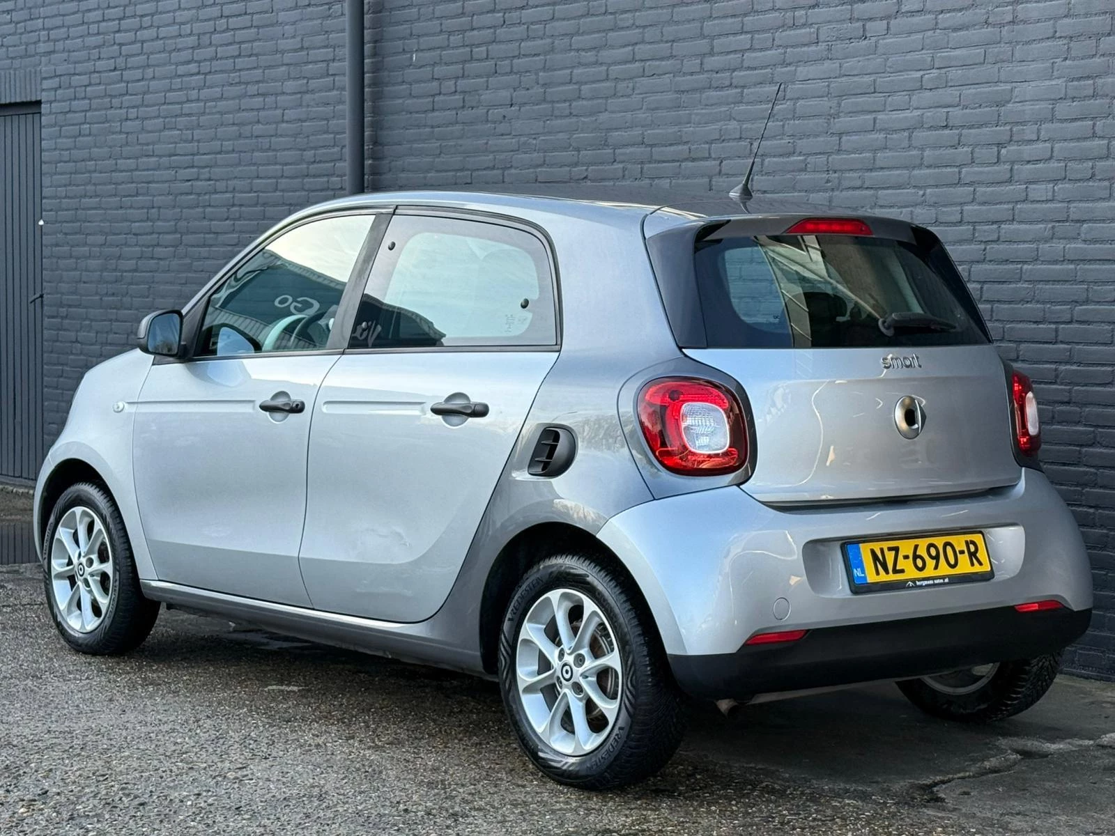 Hoofdafbeelding smart Forfour