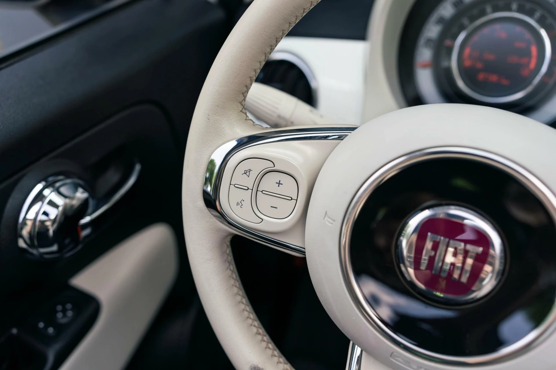Hoofdafbeelding Fiat 500C