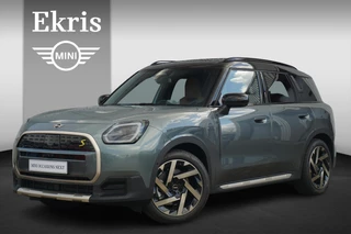 MINI Countryman SE ALL4 Favoured Trim | Pakket L | Driving Assistant Profesional | Harman Kardon | Stoel & Stuurverwarming | Elektrisch verstelbare stoelen | Panoramadak