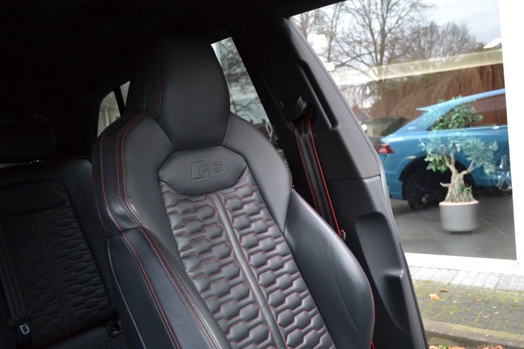 Hoofdafbeelding Audi RSQ8