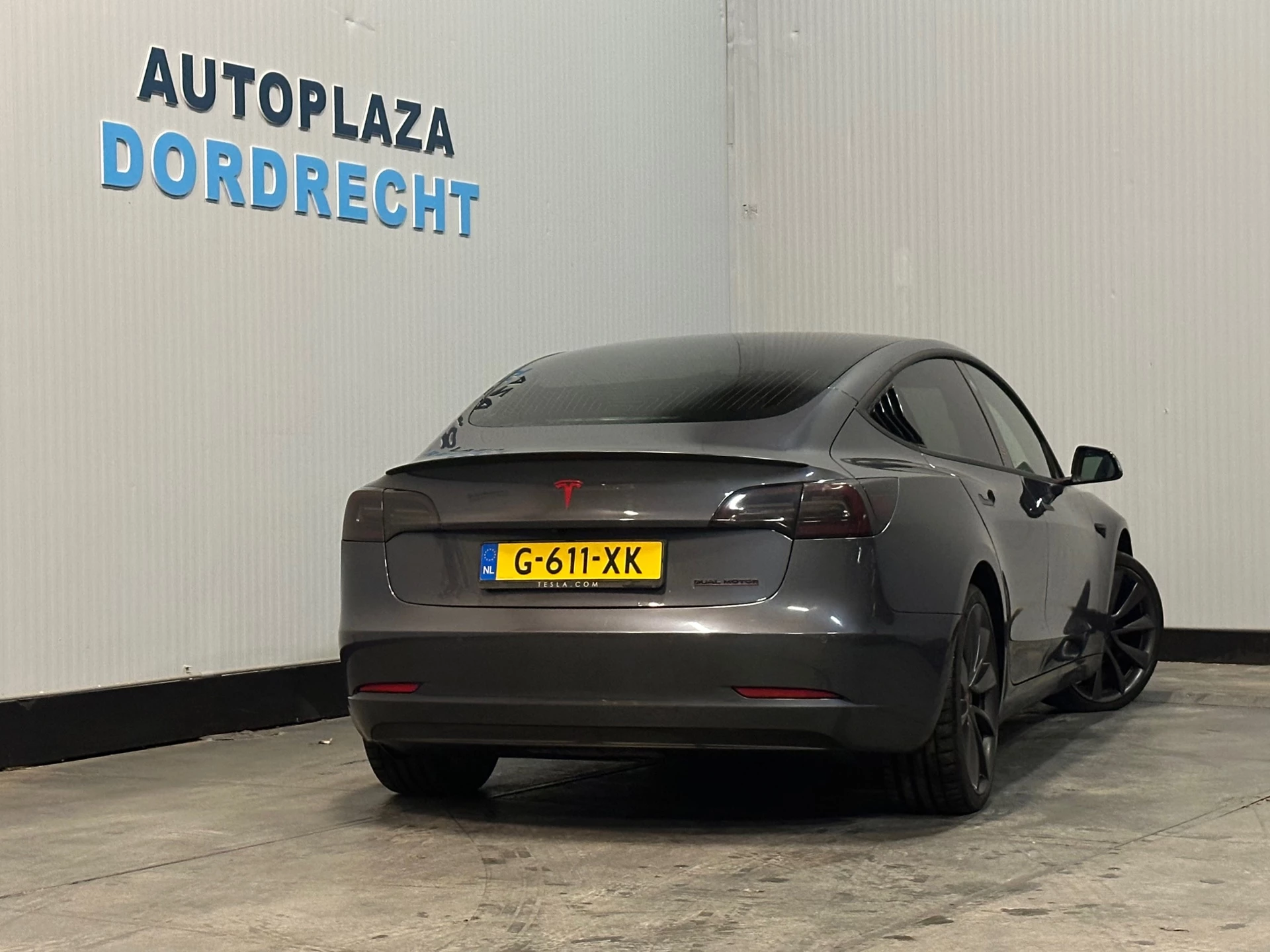 Hoofdafbeelding Tesla Model 3