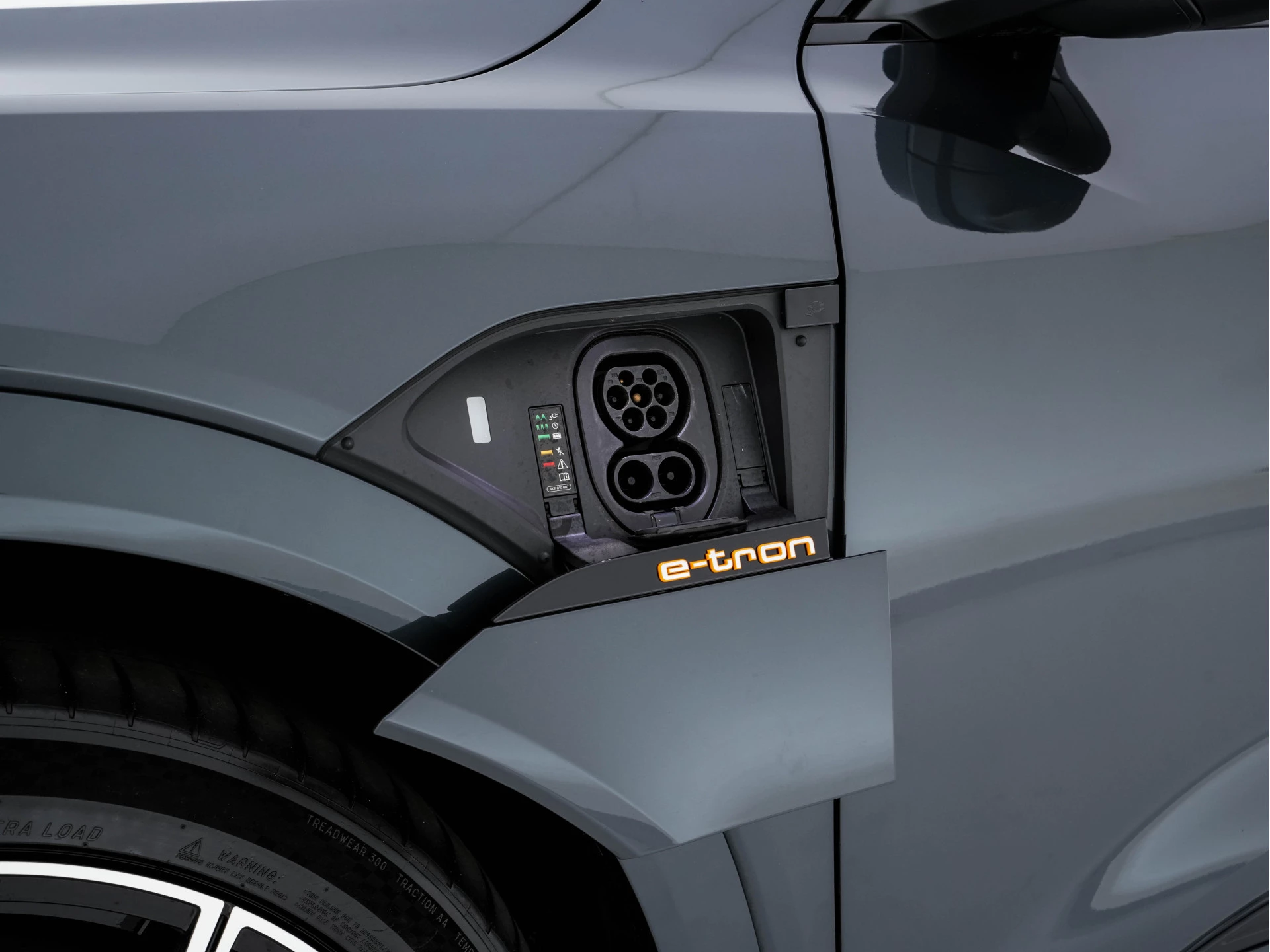 Hoofdafbeelding Audi e-tron