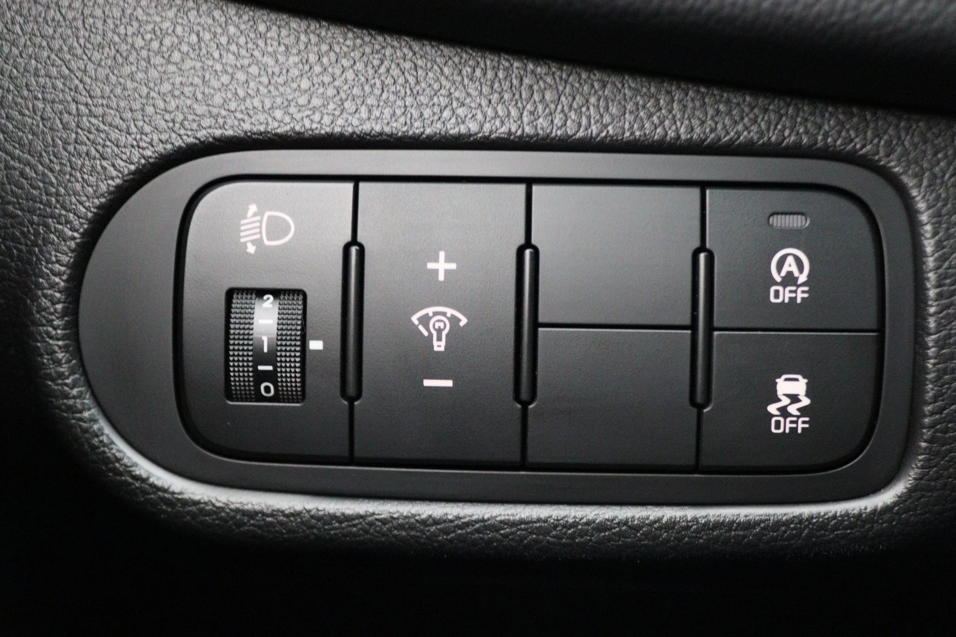Hoofdafbeelding Kia Carens