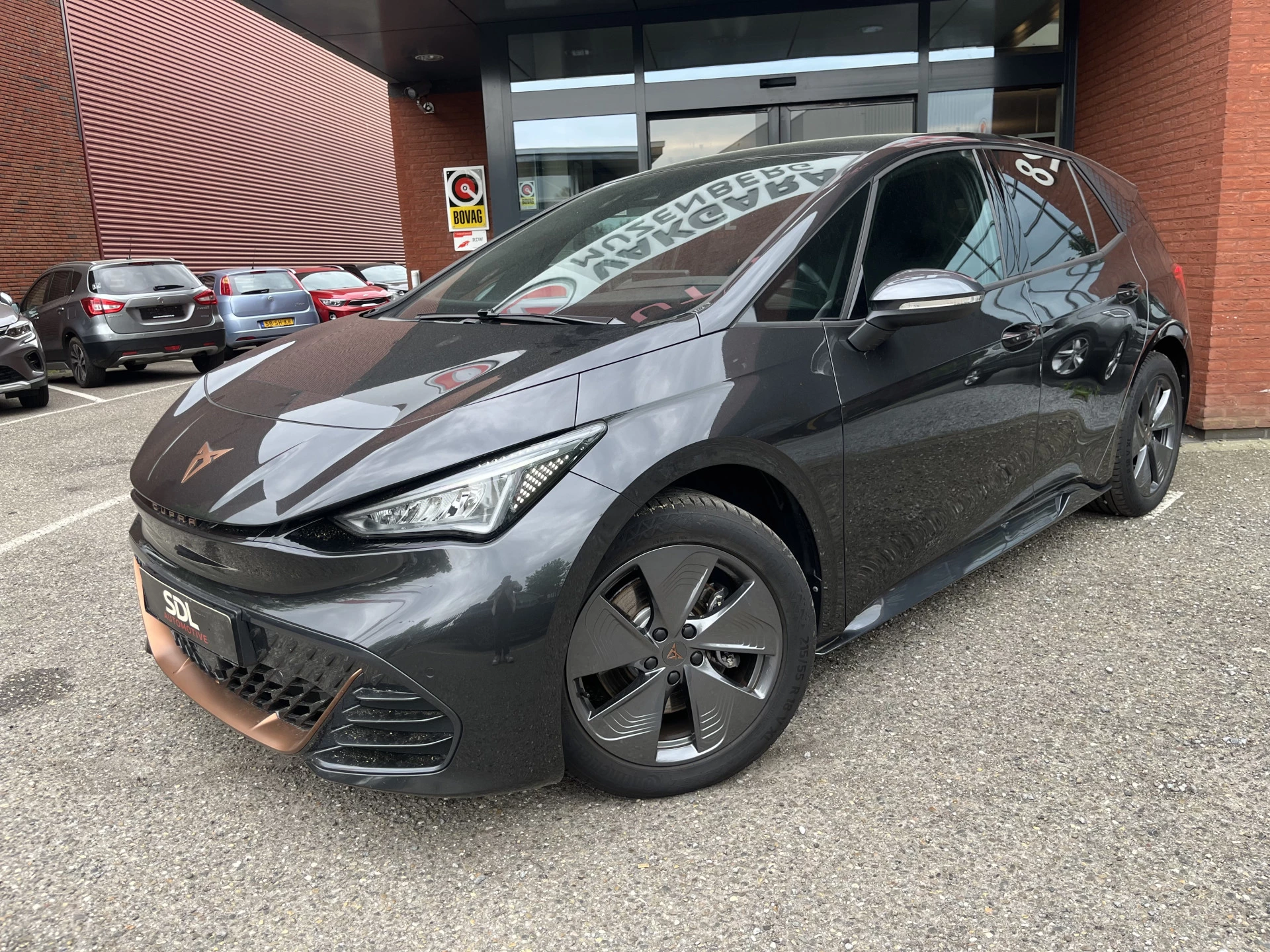 Hoofdafbeelding CUPRA Born