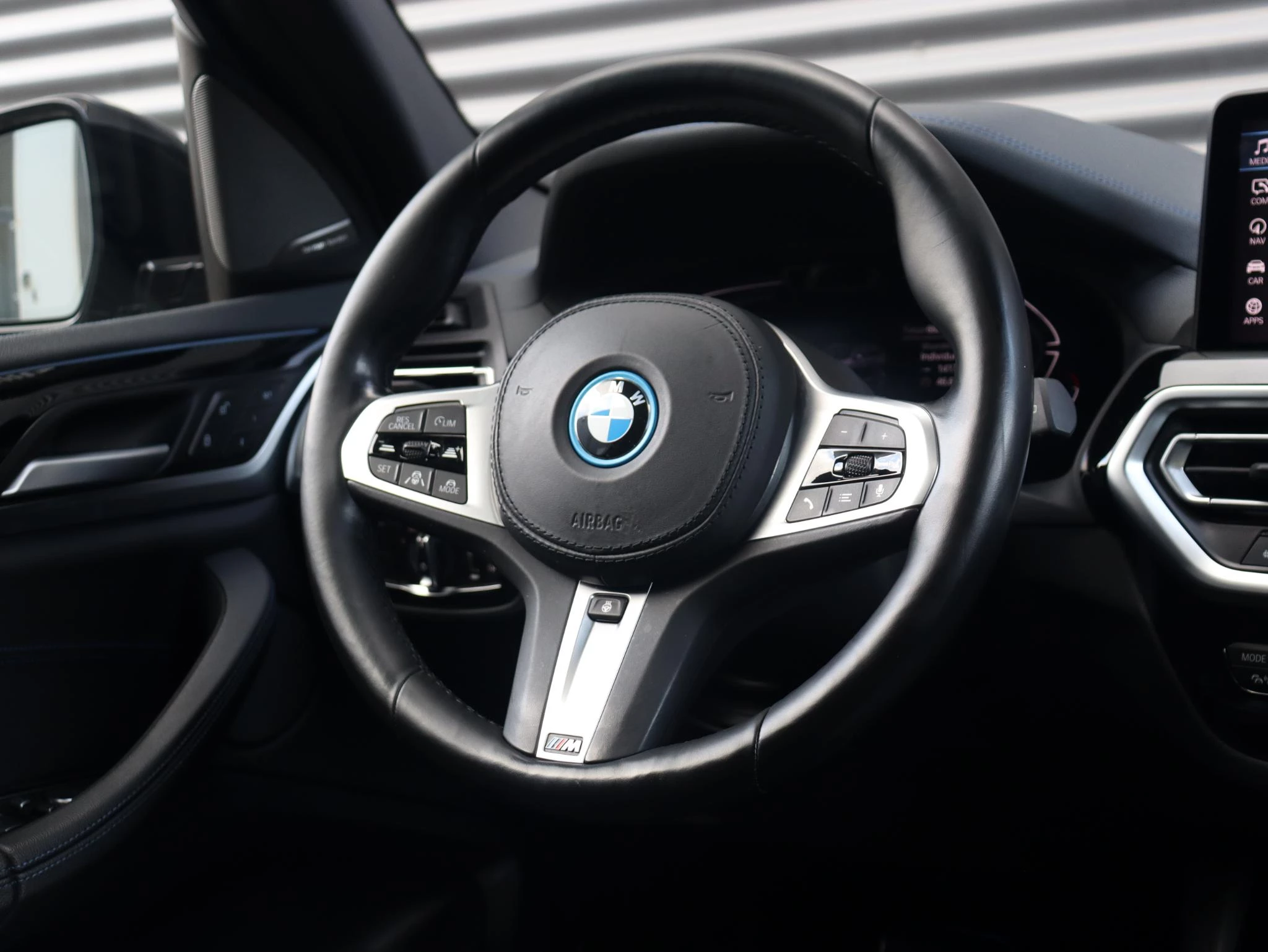 Hoofdafbeelding BMW iX3