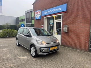 Hoofdafbeelding Volkswagen up! Volkswagen up! Up 1.0 55kW 5-drs Cup I Airco I Stoelverwarming