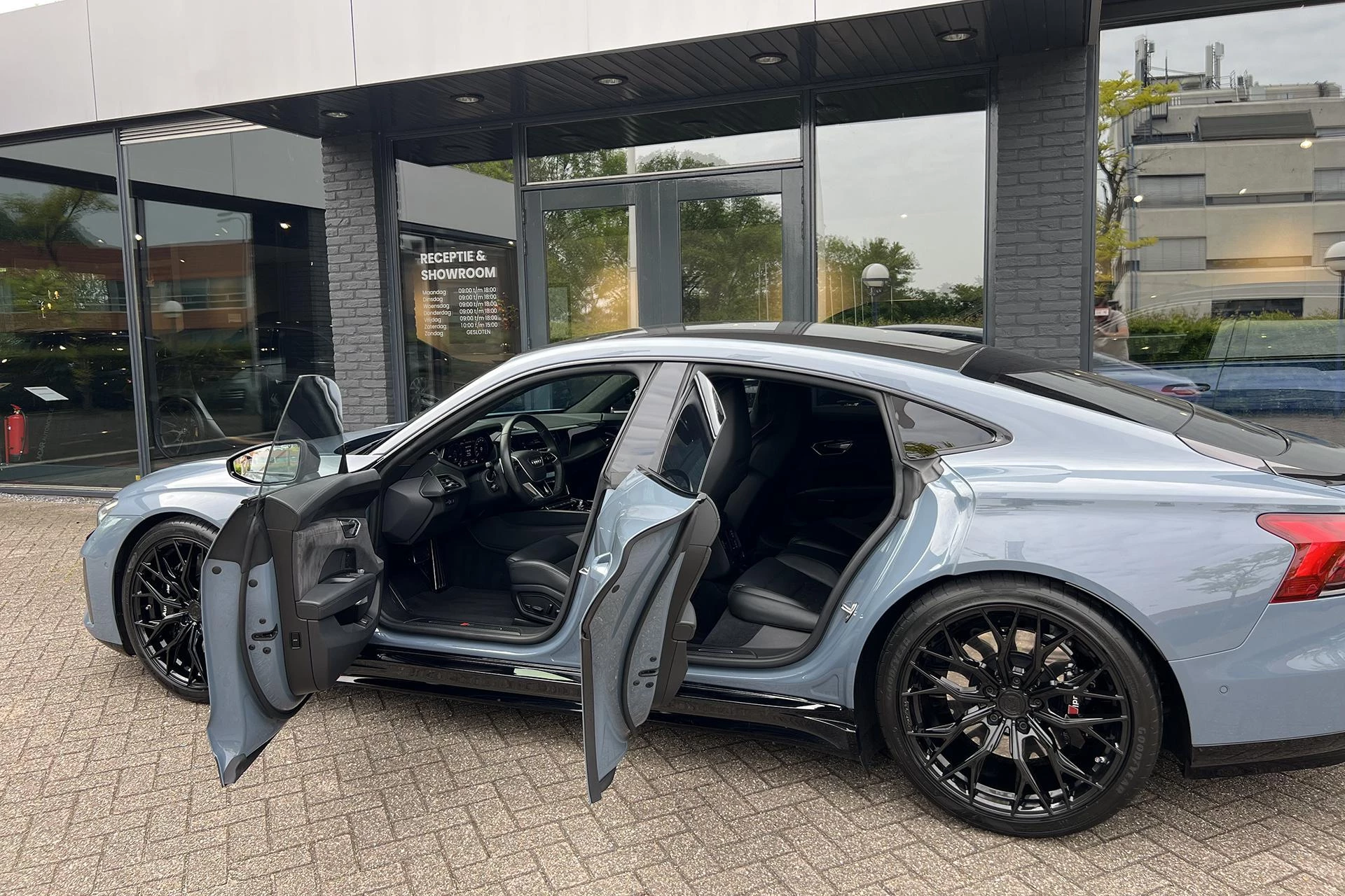 Hoofdafbeelding Audi e-tron GT