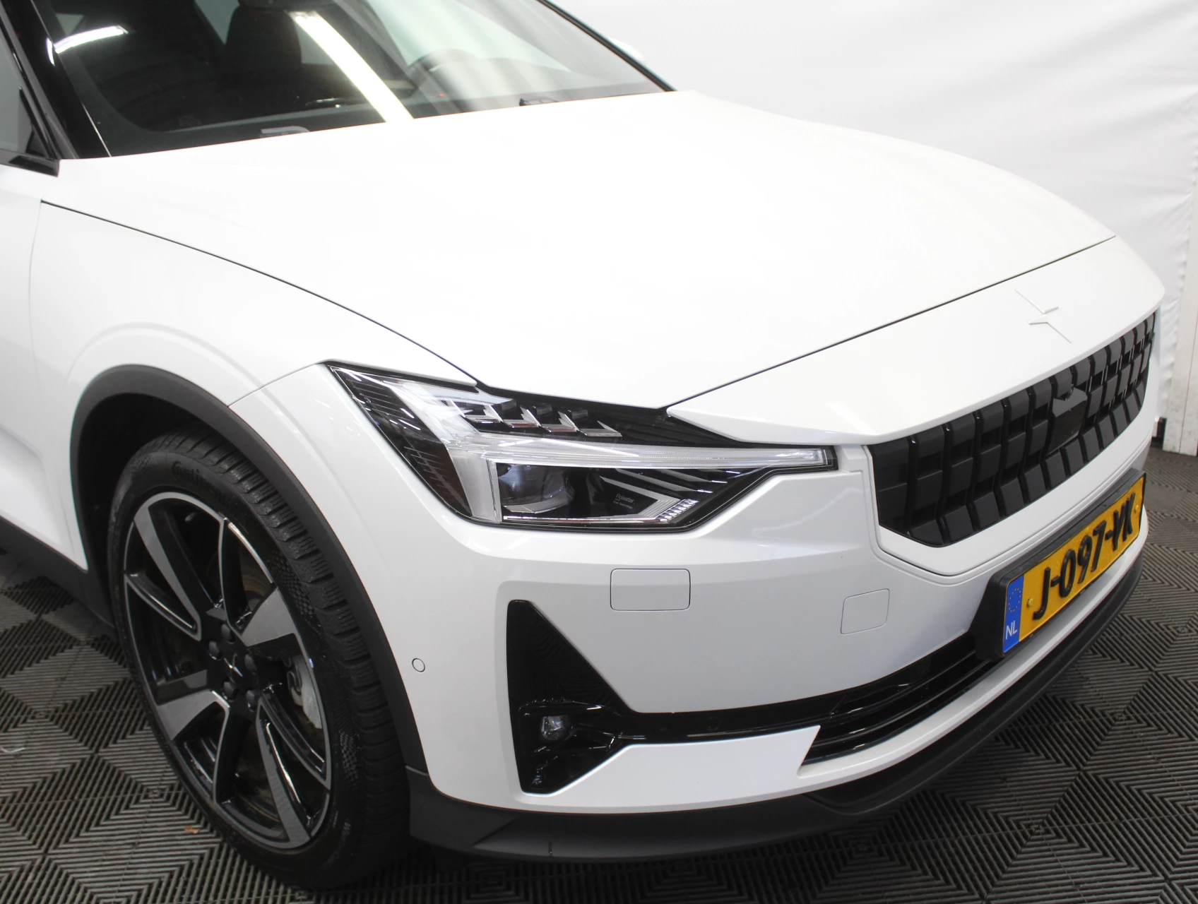 Hoofdafbeelding Polestar 2