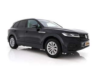 Volkswagen Touareg 3.0 TDI R-Line (INCL-BTW) Aut. *LEATHER | FULL-LED | BLIND-SPOT | HEATED-COMFORTSEATS | AIR-SUSPENSION | KEYLESS | CAMERA | NAVI-FULLMAP | PRIVACY-GLASS | ADAPTIVE-CRUISE |  SHIFT-PADDLES | TOWBAR*