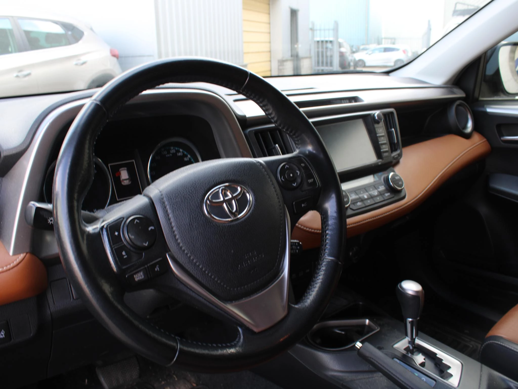 Hoofdafbeelding Toyota RAV4