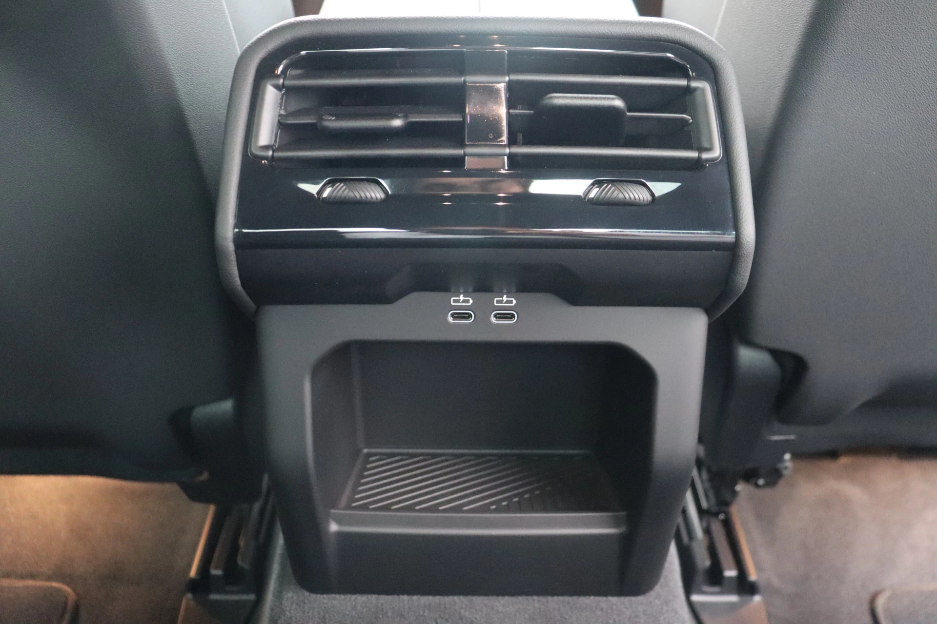 Hoofdafbeelding BMW i5