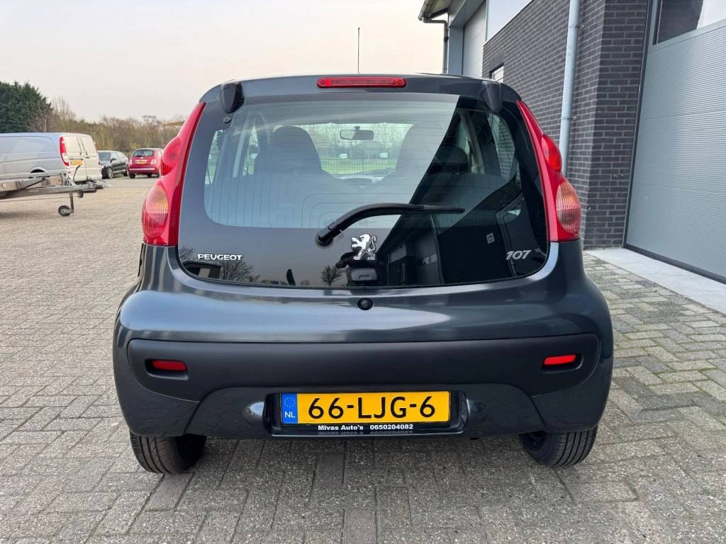 Hoofdafbeelding Peugeot 107