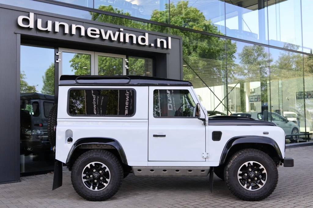Hoofdafbeelding Land Rover Defender