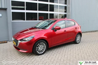 Hoofdafbeelding Mazda 2 Mazda 2 1.5 Skyactiv-G Style Selected | Carplay | Camera | Cruise | Led | NL Auto.