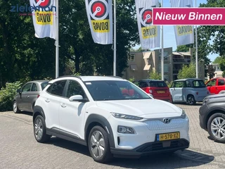 Hyundai Kona Electric Fashion 64 kWh - Carplay, Camera, Stoelverw.