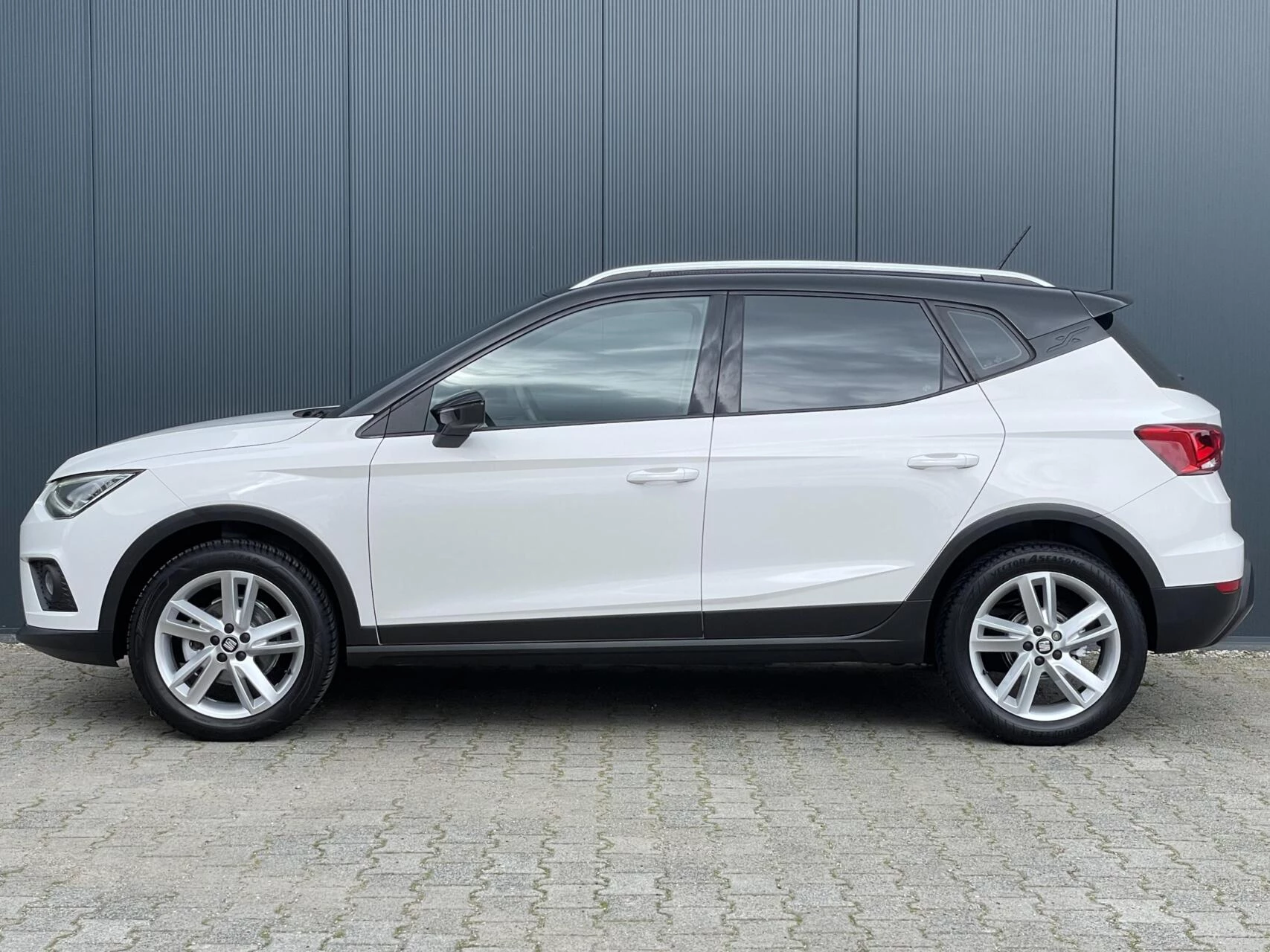 Hoofdafbeelding SEAT Arona