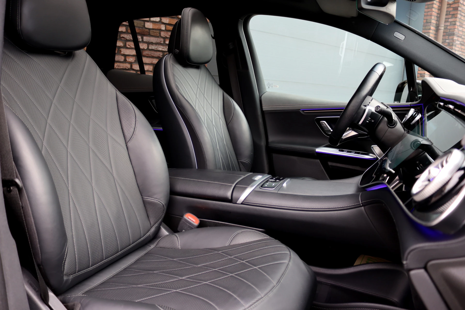 Hoofdafbeelding Mercedes-Benz EQE
