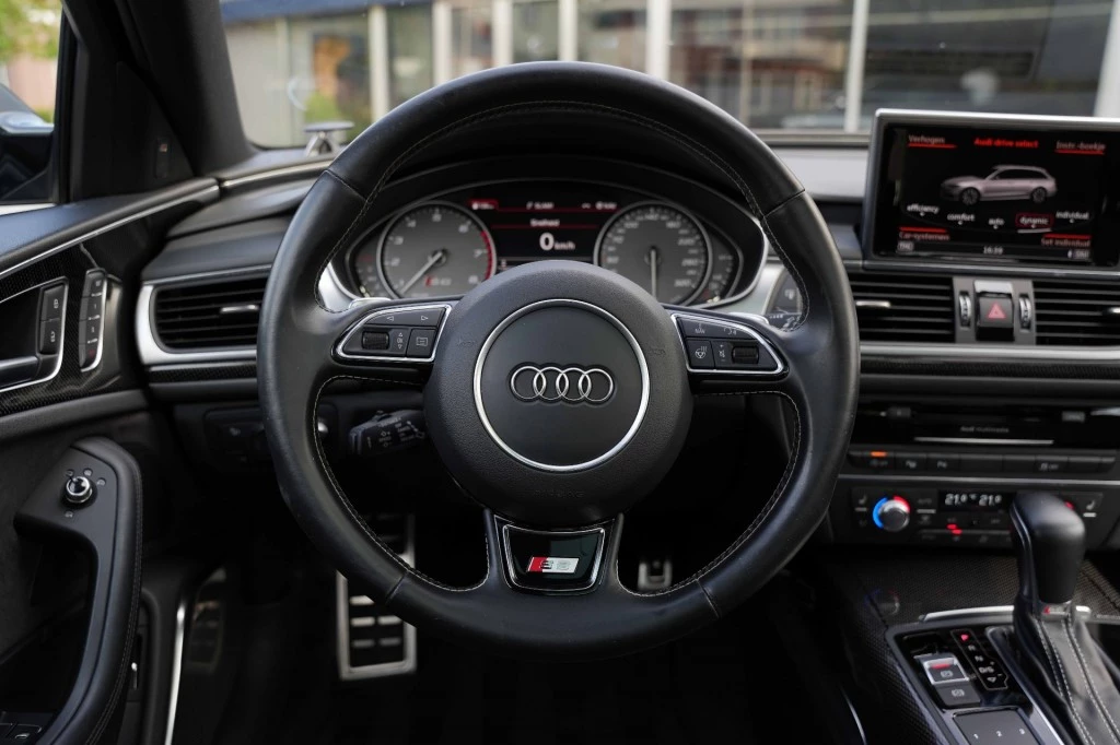 Hoofdafbeelding Audi S6
