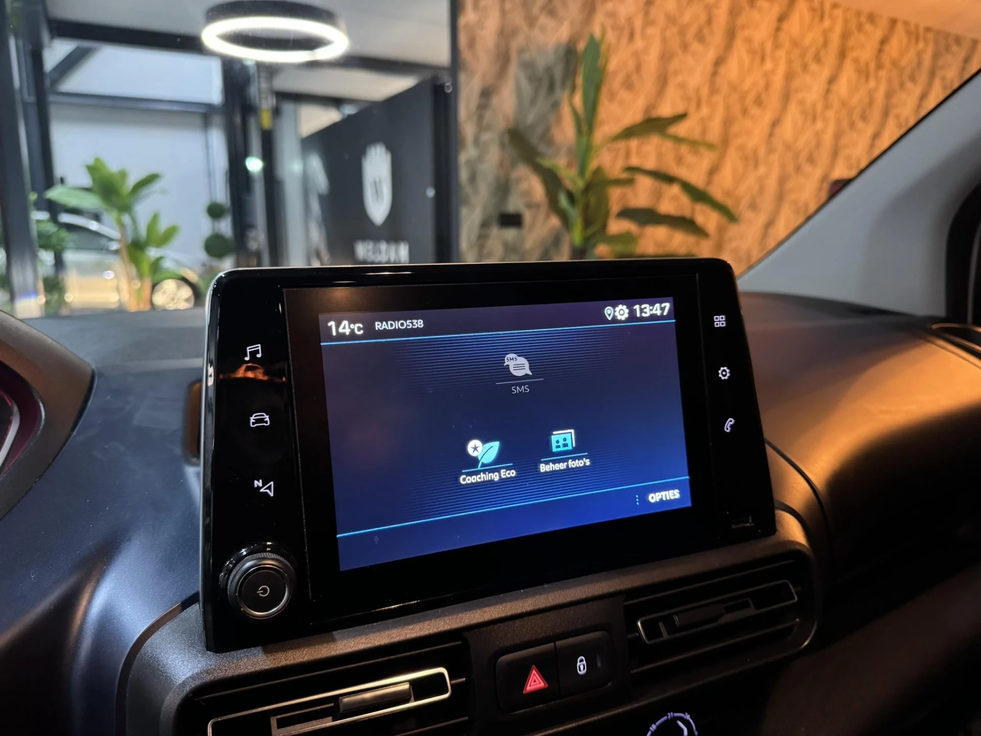 Hoofdafbeelding Peugeot Rifter