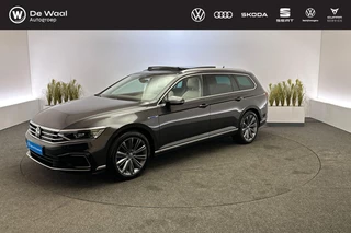 Volkswagen Passat Variant GTE 1.4 TSI 218pk DSG PHEV Business | 360 Graden Camera, Panoramadak, Trekhaak Zwenkbaar |