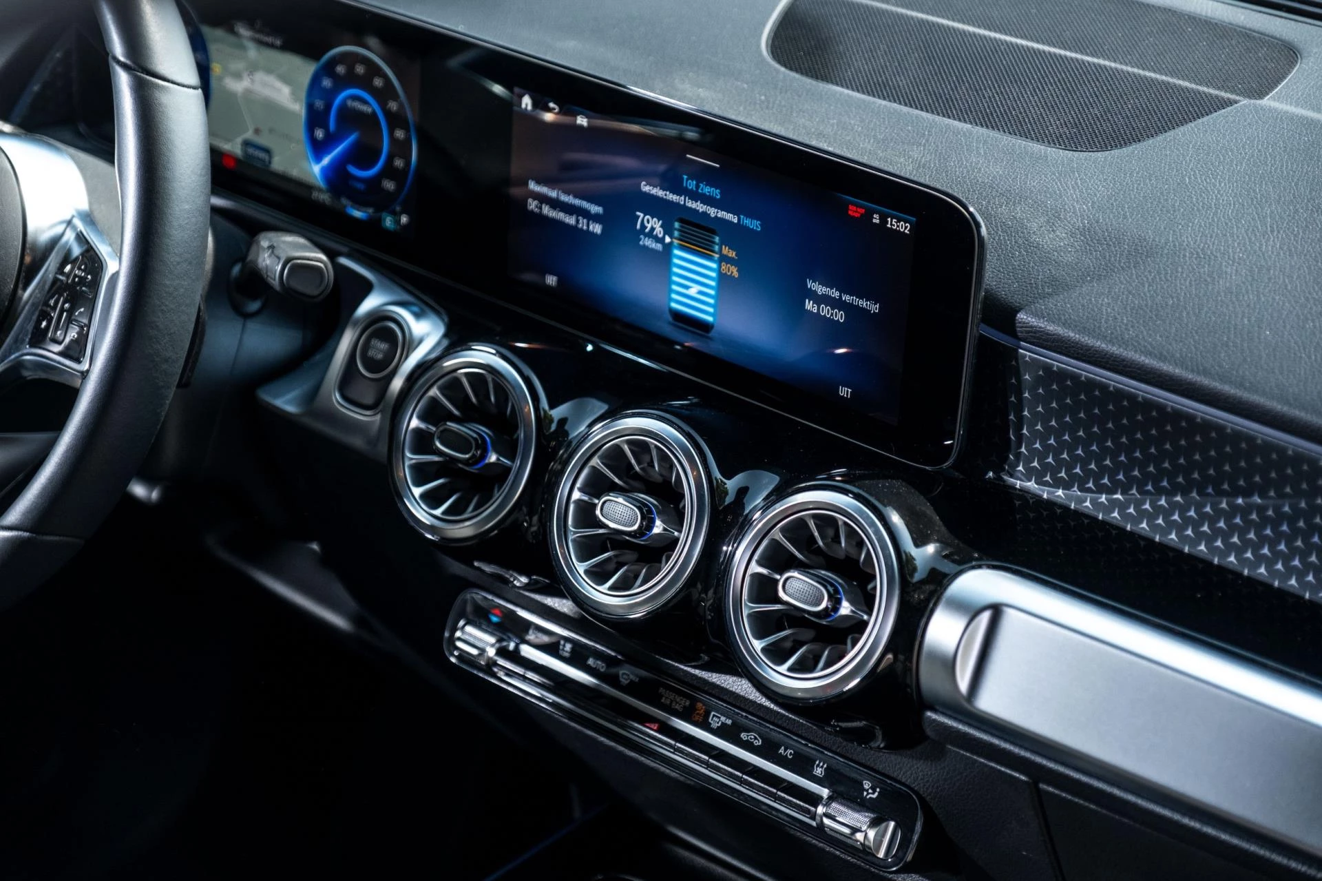 Hoofdafbeelding Mercedes-Benz EQB