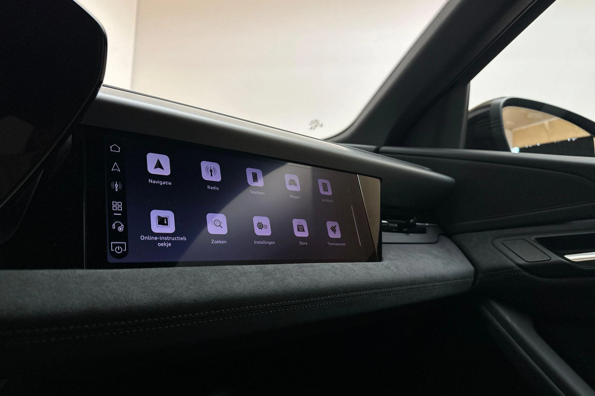 Hoofdafbeelding Audi Q6 e-tron