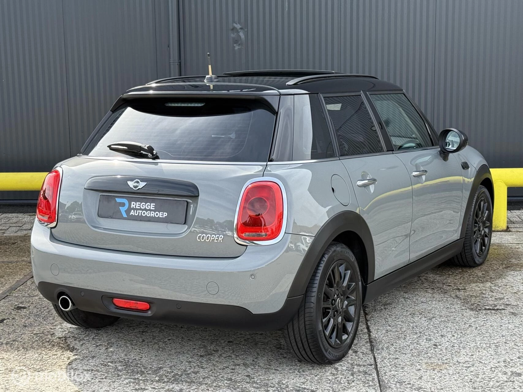 Hoofdafbeelding MINI Cooper