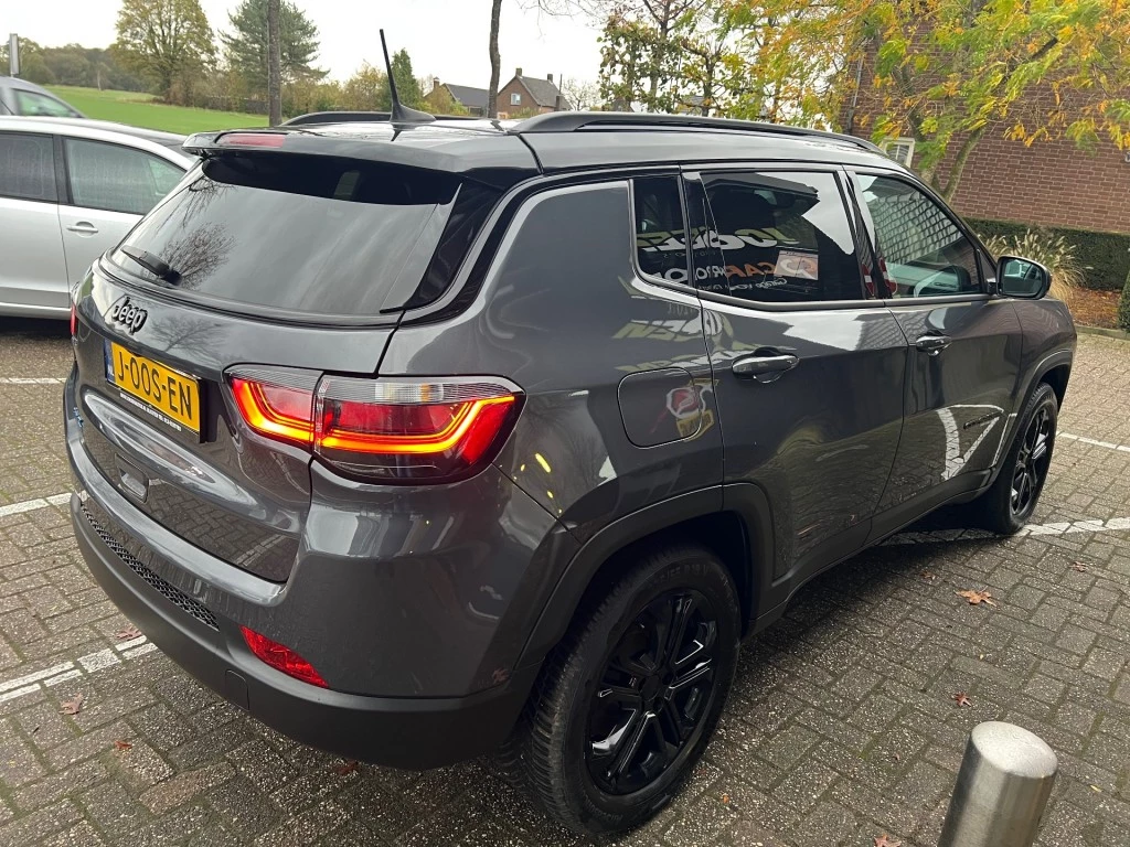 Hoofdafbeelding Jeep Compass