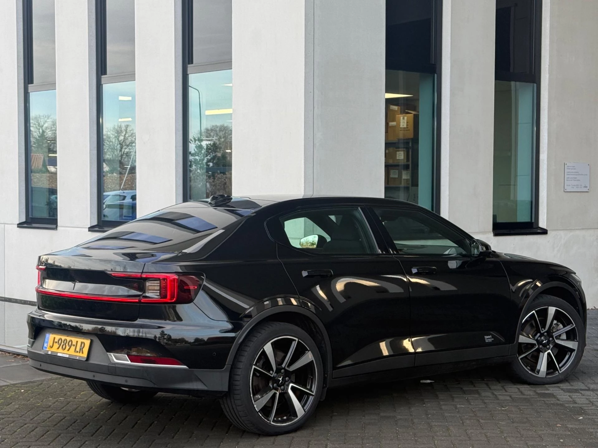 Hoofdafbeelding Polestar 2